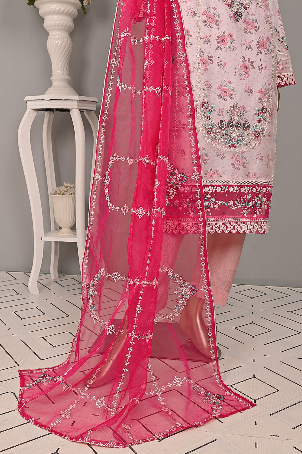 DSO-004A-Baby pink - Roheen Luxe | 3Pc Ready to Wear Organza Embroidered Dress